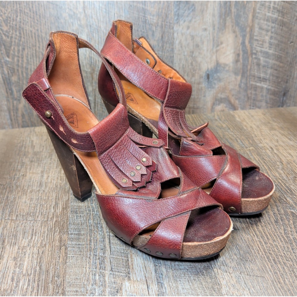JOHN FLUEVOG RULES: GOODALL LEATHER PLATFORM HEELS SANDALS BROWN WOMENS SIZE 11